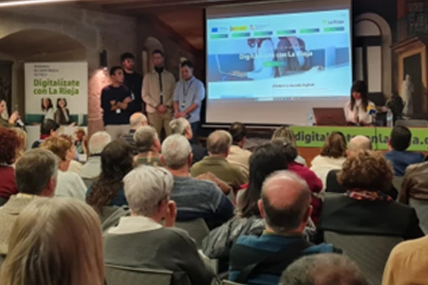 Más de 60 ayuntamientos se han interesado ya por ‘Digitalízate con La Rioja’ que gestiona Enclave