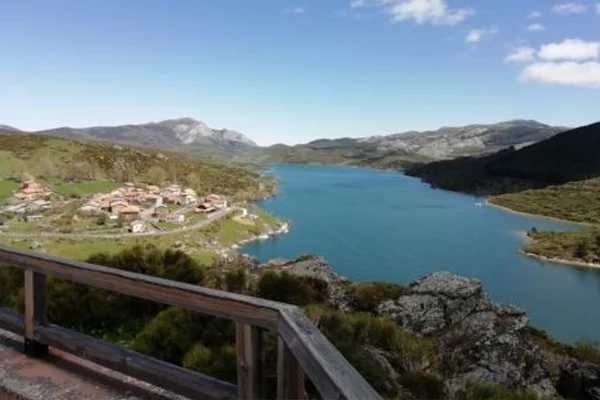 Diagnósticos energéticos por un turismo sostenible en la Montaña Palentina